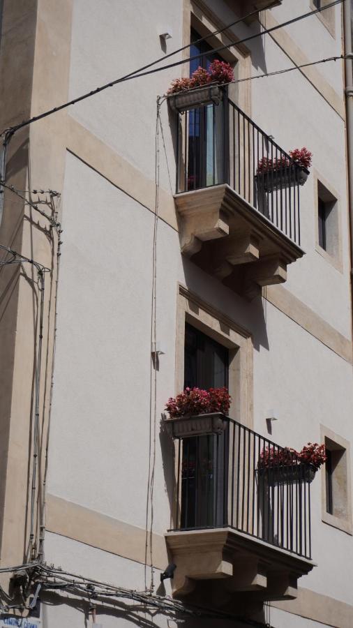 קטאניה Vicolo San Gaetano -Luxury Rooms- מראה חיצוני תמונה