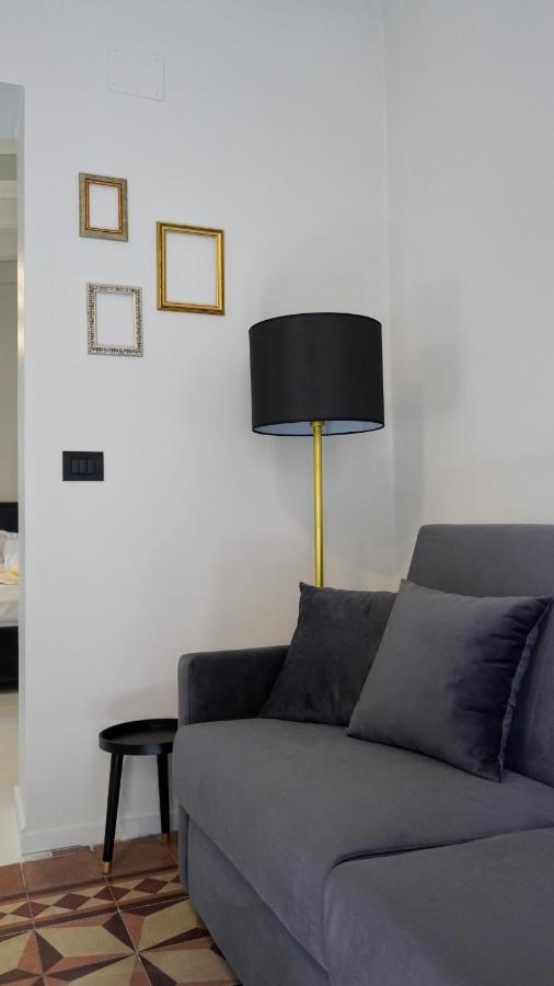 קטאניה Vicolo San Gaetano -Luxury Rooms- מראה חיצוני תמונה