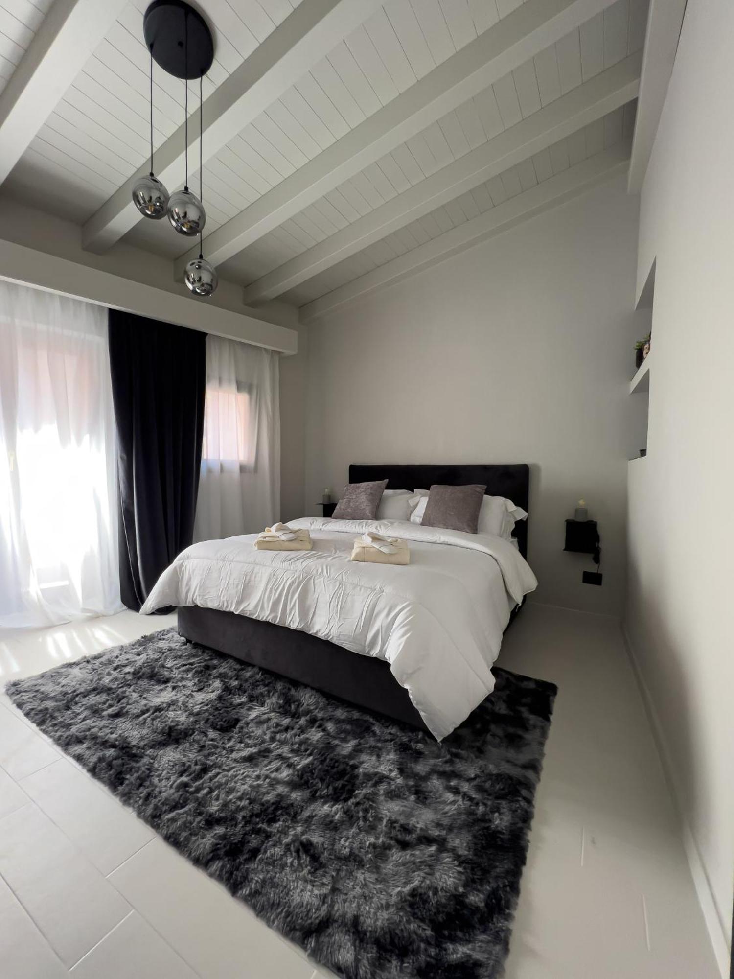 קטאניה Vicolo San Gaetano -Luxury Rooms- מראה חיצוני תמונה